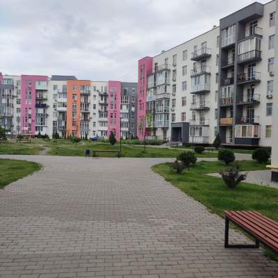 Купить квартиру - Киевская обл., Соборная (Соборна) ул.103/18, Софиевская Борщаговка. Продажа недвижимости - Киево-Святошинский, вторичный рынок и новострой недорого, цена до 30000$, объявление №1520627 фото 4